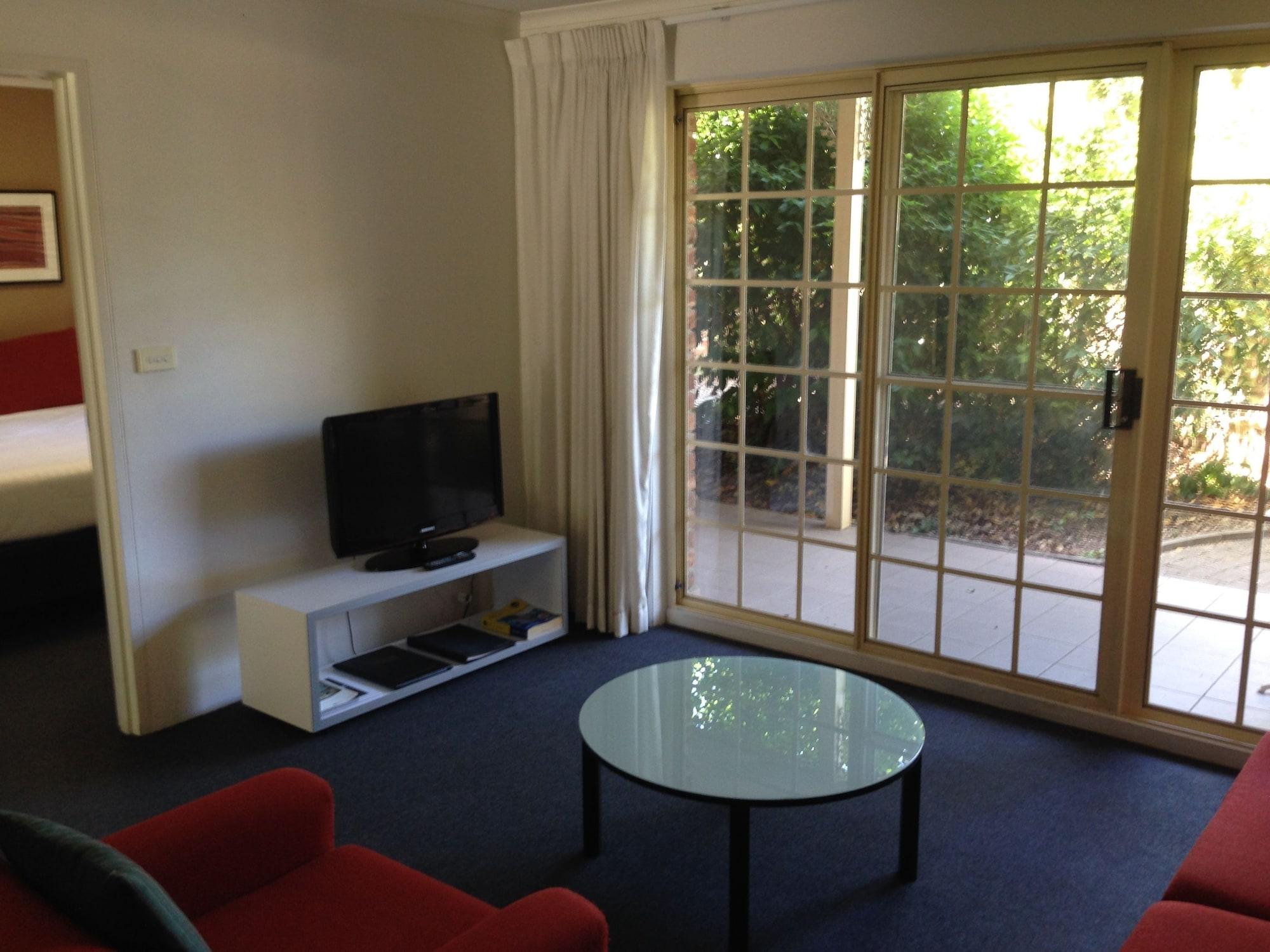 Adina Serviced Apartments Canberra Kingston Dış mekan fotoğraf