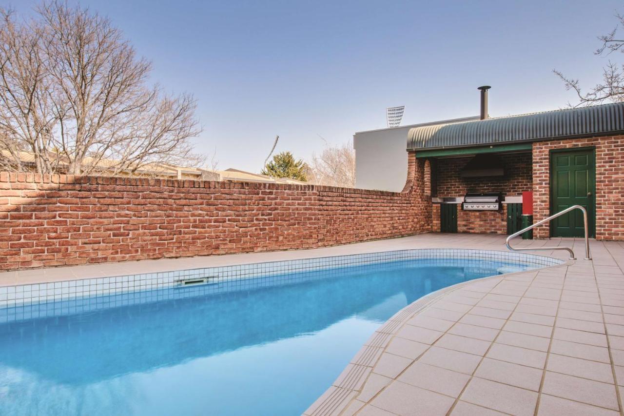 Adina Serviced Apartments Canberra Kingston Dış mekan fotoğraf